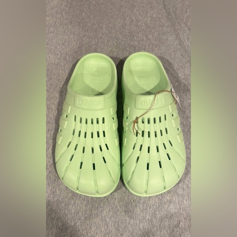 adidas adilette clogs